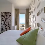 Xilhotel Hotel