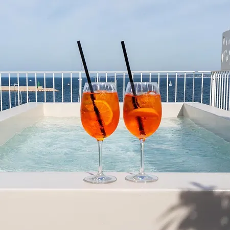 Xilhotel Hotel 4*