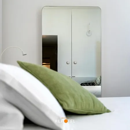 Xilhotel Hotell 4*