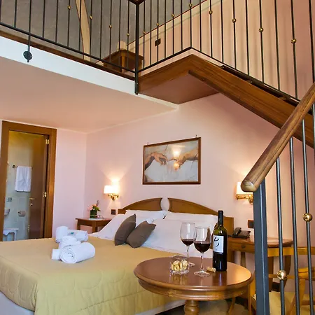Xilhotel 4*